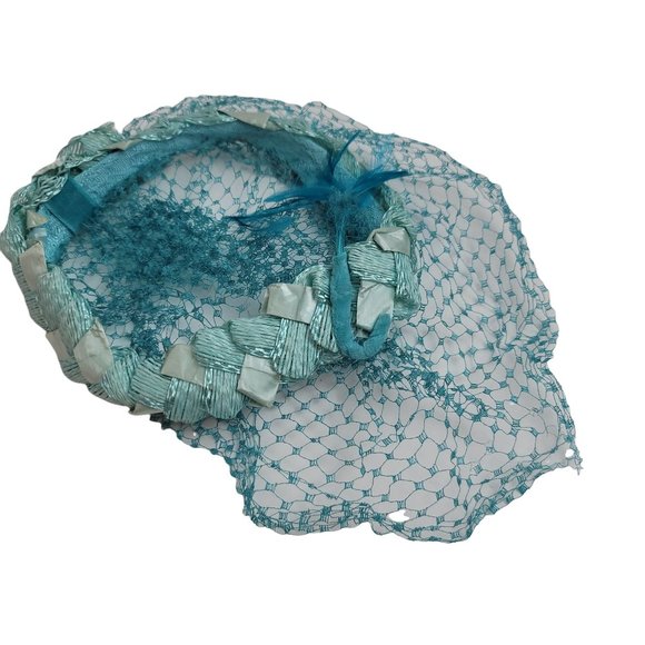 VINTAGE Baby Blue Veiled Church Hat - Picture 5 of 7
